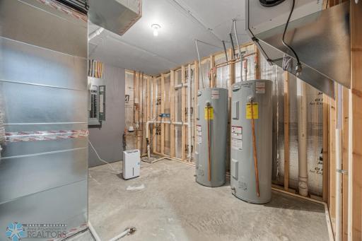 2427 Harbor Lane, West Fargo, ND 58078