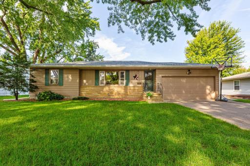 110 Atwood Drive, Mankato, MN 56001