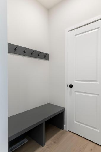 11542 202nd Street W, Lakeville, MN 55044