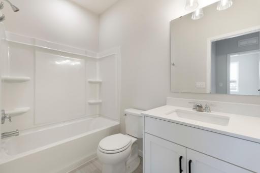 11542 202nd Street W, Lakeville, MN 55044