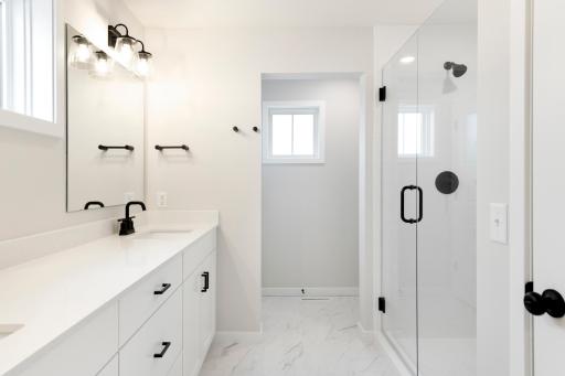 11542 202nd Street W, Lakeville, MN 55044