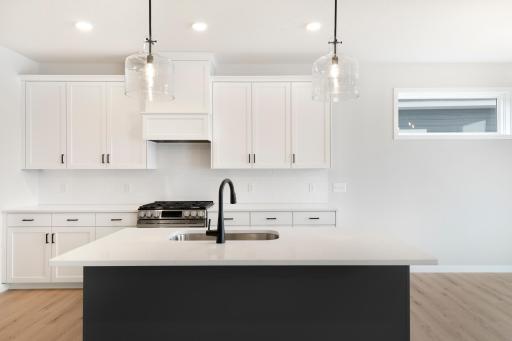 11542 202nd Street W, Lakeville, MN 55044