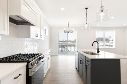 11542 202nd Street W, Lakeville, MN 55044