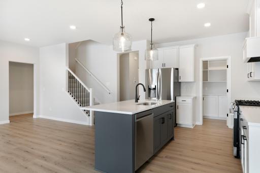 11542 202nd Street W, Lakeville, MN 55044