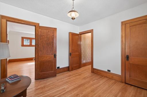 3328 45th Avenue S, Minneapolis, MN 55406