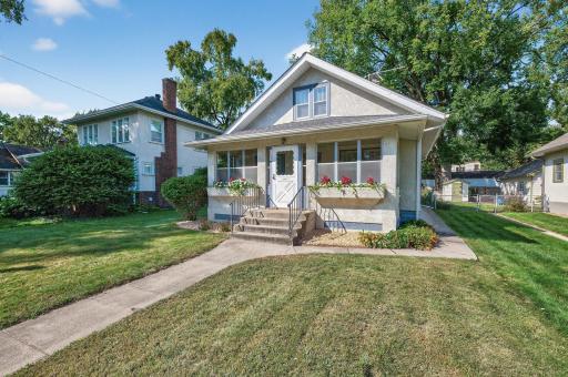 3328 45th Avenue S, Minneapolis, MN 55406