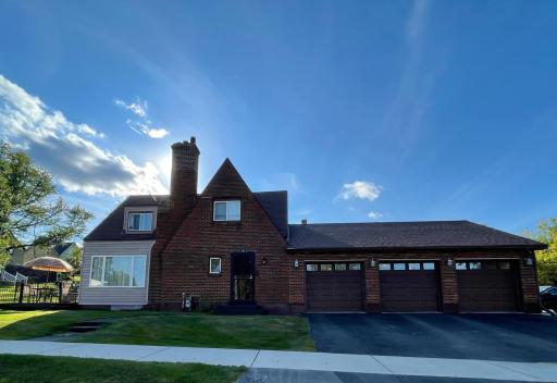 419 5th Avenue NW, Chisholm, MN 55719