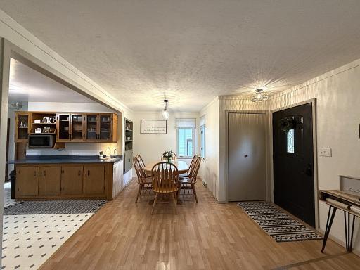 421 9th Avenue, Madison, MN 56256
