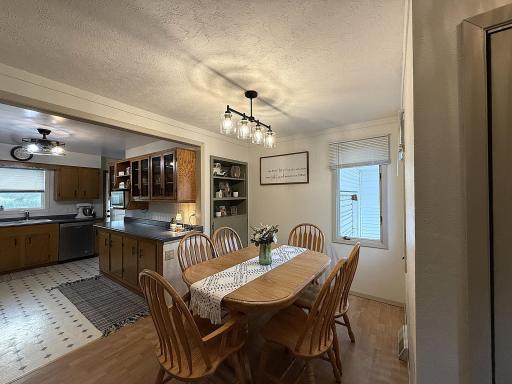 421 9th Avenue, Madison, MN 56256