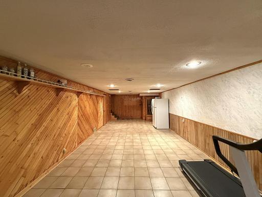 421 9th Avenue, Madison, MN 56256