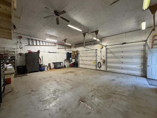 421 9th Avenue, Madison, MN 56256