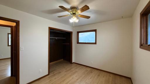 421 9th Avenue, Madison, MN 56256