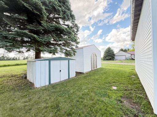 421 9th Avenue, Madison, MN 56256