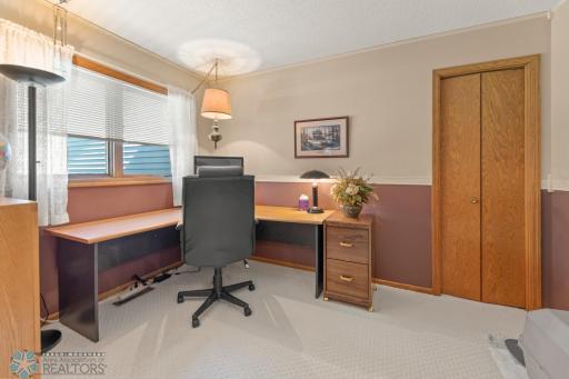 71 Prairiewood Crossing S, B, Fargo, ND 58103
