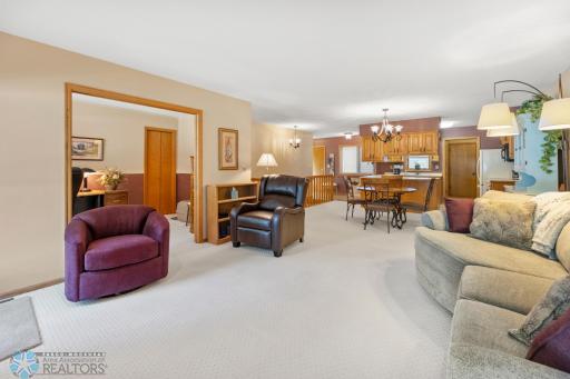 71 Prairiewood Crossing S, B, Fargo, ND 58103