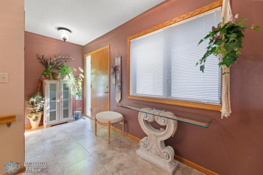 71 Prairiewood Crossing S, B, Fargo, ND 58103