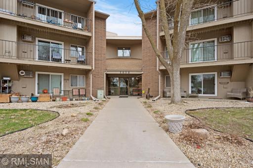 3850 Plymouth Boulevard, Unit 204, Plymouth, MN 55446