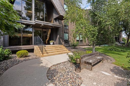 6085 Lincoln Dr Unit 222 Edina MN_0001 copy.jpg