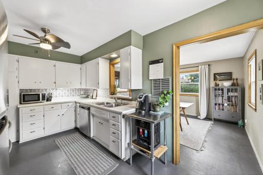 1220 Stryker Avenue, Saint Paul, MN 55118