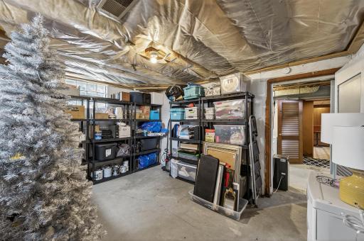 1220 Stryker Avenue, Saint Paul, MN 55118