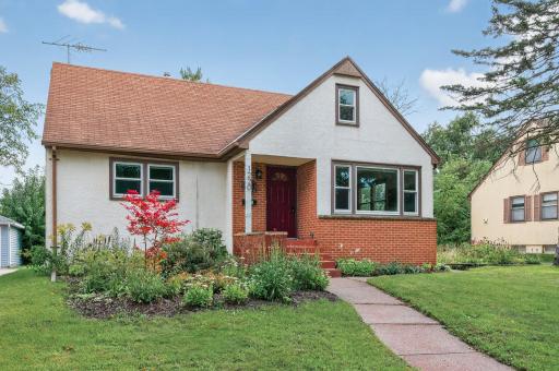 1220 Stryker Avenue, Saint Paul, MN 55118