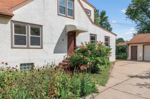 1220 Stryker Avenue, Saint Paul, MN 55118