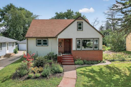 1220 Stryker Avenue, Saint Paul, MN 55118