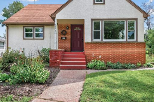 1220 Stryker Avenue, Saint Paul, MN 55118