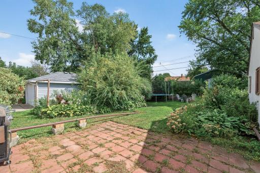 1220 Stryker Avenue, Saint Paul, MN 55118