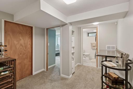 4453 28th Avenue S, Minneapolis, MN 55406