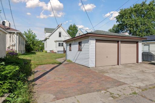 4453 28th Avenue S, Minneapolis, MN 55406
