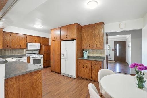 526 9th Avenue S, South Saint Paul, MN 55075