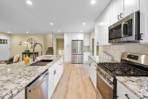 10652 Lancaster Lane N, Maple Grove, MN 55369