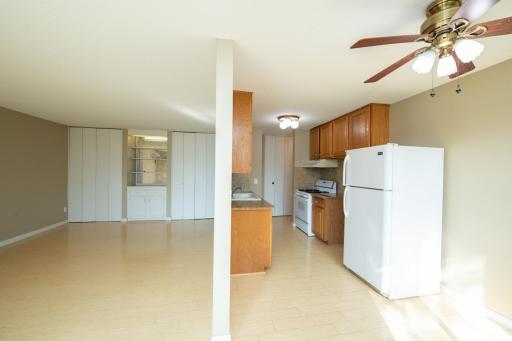 4101 Parklawn Avenue, 232, Minneapolis, MN 55435