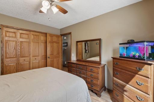 13550 Yosemite Avenue S, Savage, MN 55378