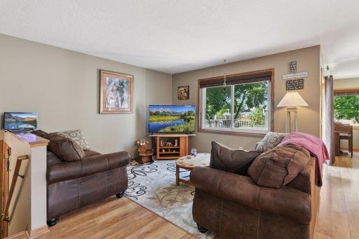 13550 Yosemite Avenue S, Savage, MN 55378