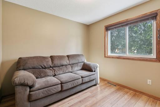 13550 Yosemite Avenue S, Savage, MN 55378
