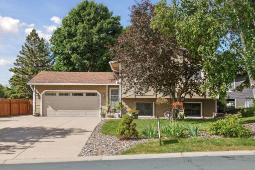 13550 Yosemite Avenue S, Savage, MN 55378