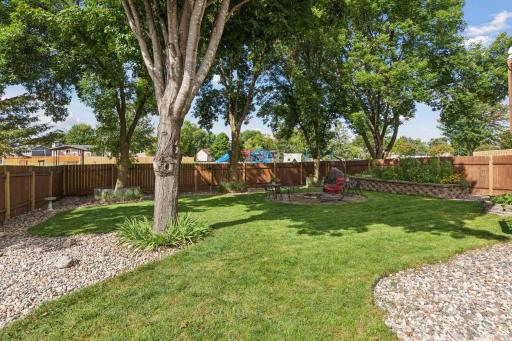 13550 Yosemite Avenue S, Savage, MN 55378