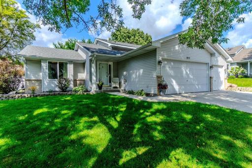 211 Buffalo Run Road, Buffalo, MN 55313