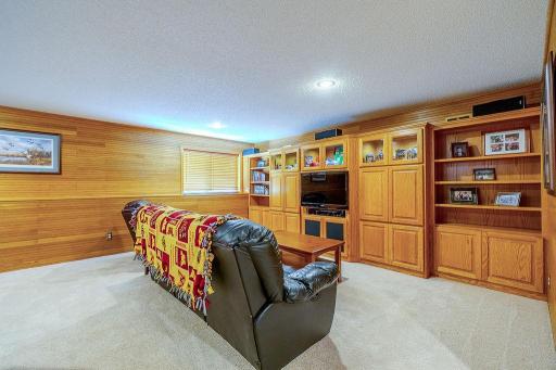 211 Buffalo Run Road, Buffalo, MN 55313