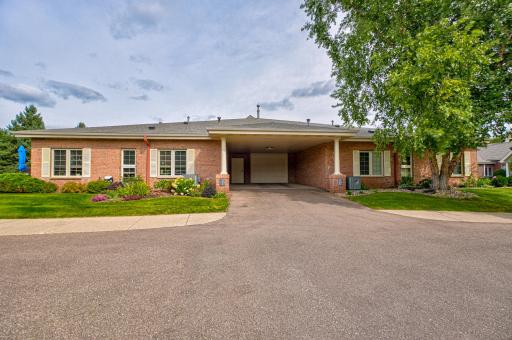 1821 Hunter Hill Road, Hudson, WI 54016