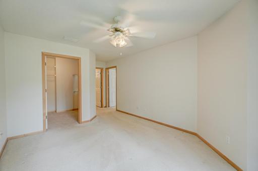 1821 Hunter Hill Road, Hudson, WI 54016