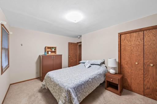 7032 Georgia Avenue N, Minneapolis, MN 55428