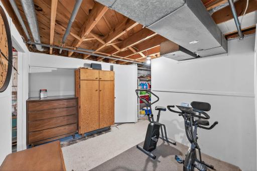 7032 Georgia Avenue N, Minneapolis, MN 55428