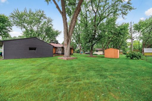 7032 Georgia Avenue N, Minneapolis, MN 55428