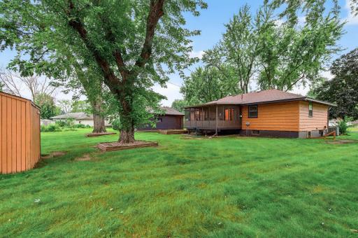 7032 Georgia Avenue N, Minneapolis, MN 55428