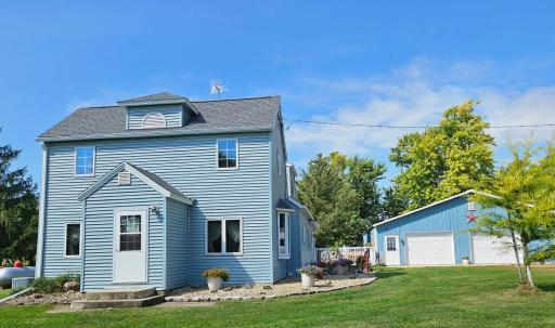 15815 620th Avenue, Walters, MN 56097