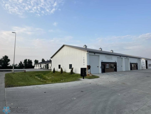 1004 5th Street E, 105, Horace, ND 58047