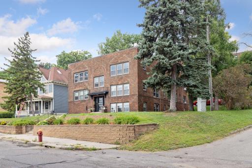 383 Grand Avenue, 9, Saint Paul, MN 55102